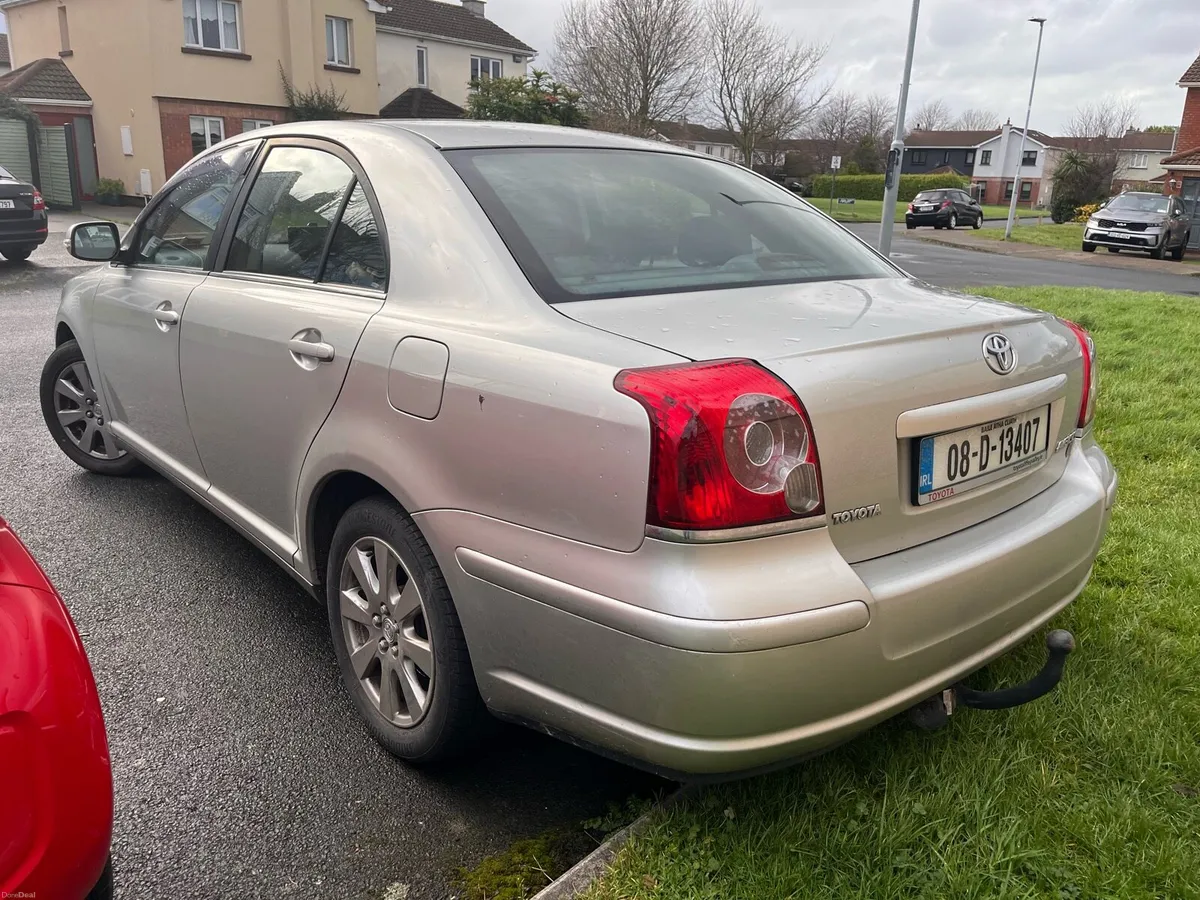 2008 Toyota Avensis - Image 1