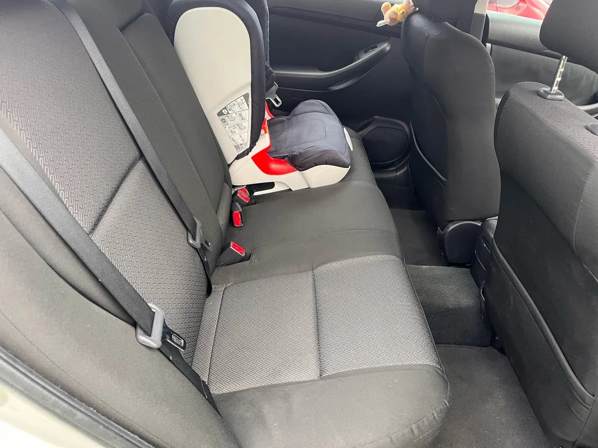 2008 Toyota Avensis - Image 4