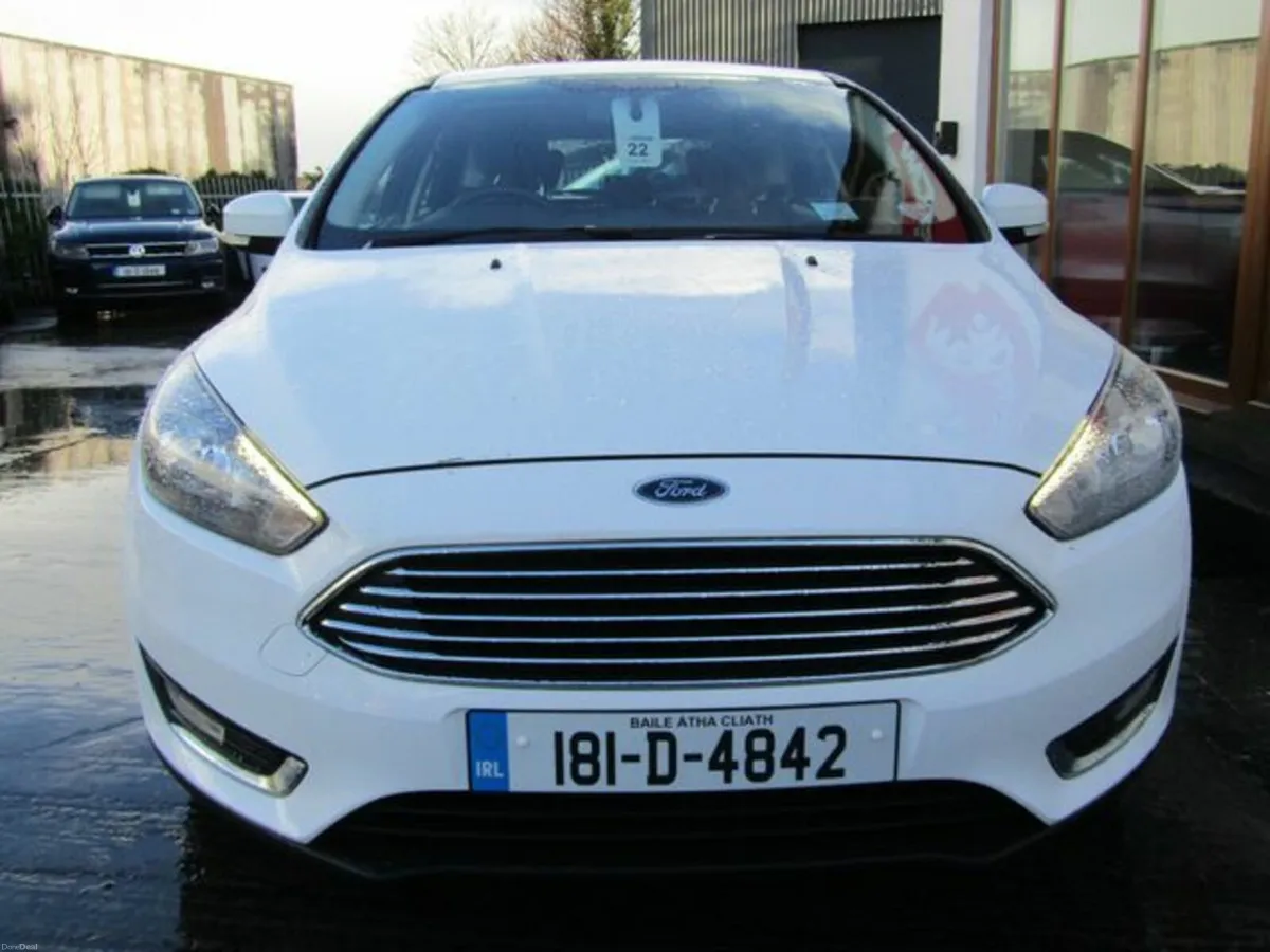 Ford Focus Titanium 1.0 125PS 6SPD 4DR - Image 4