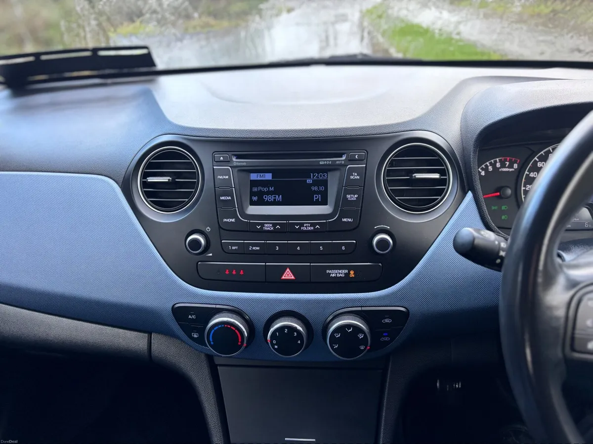 Hyundai i10 Deluxe NCT 10/2027 Petrol Immaculate - Image 3