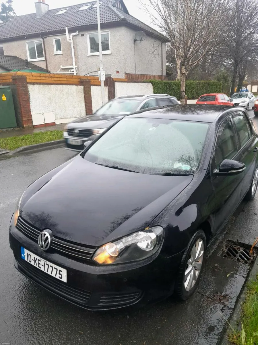 Volkswagen golf 2010 - Image 2
