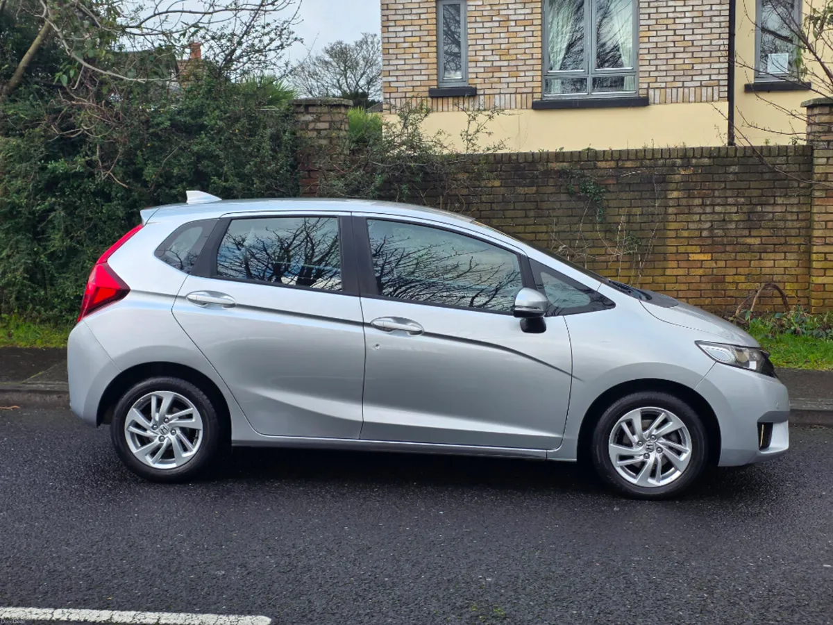 Honda Jazz 5DR Auto - Image 2