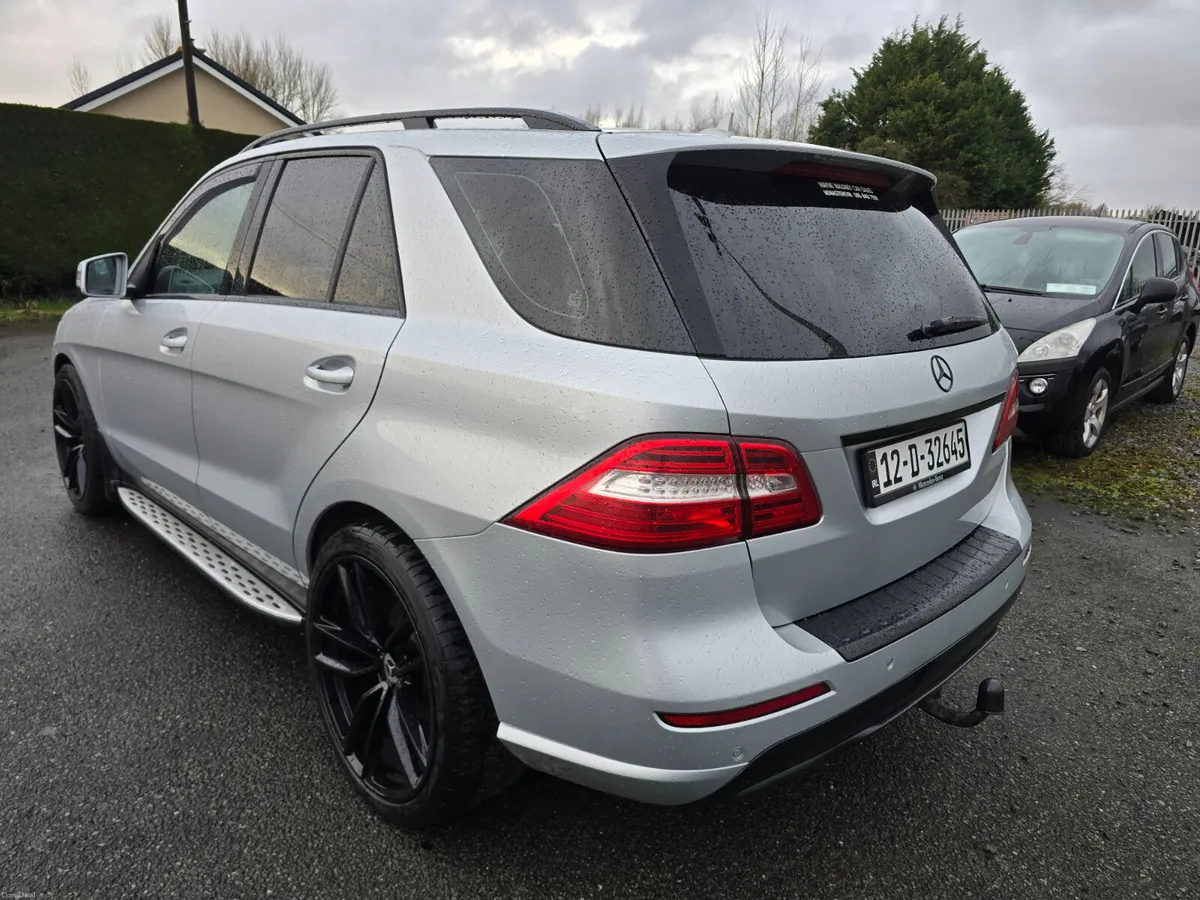 Mercedes ML250 Bluetec 4Matic 4WD - Image 2