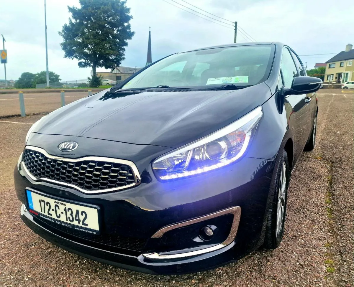 Kia Ceed 1.4 Diesel | 38,000 km | Full Service His - Image 4
