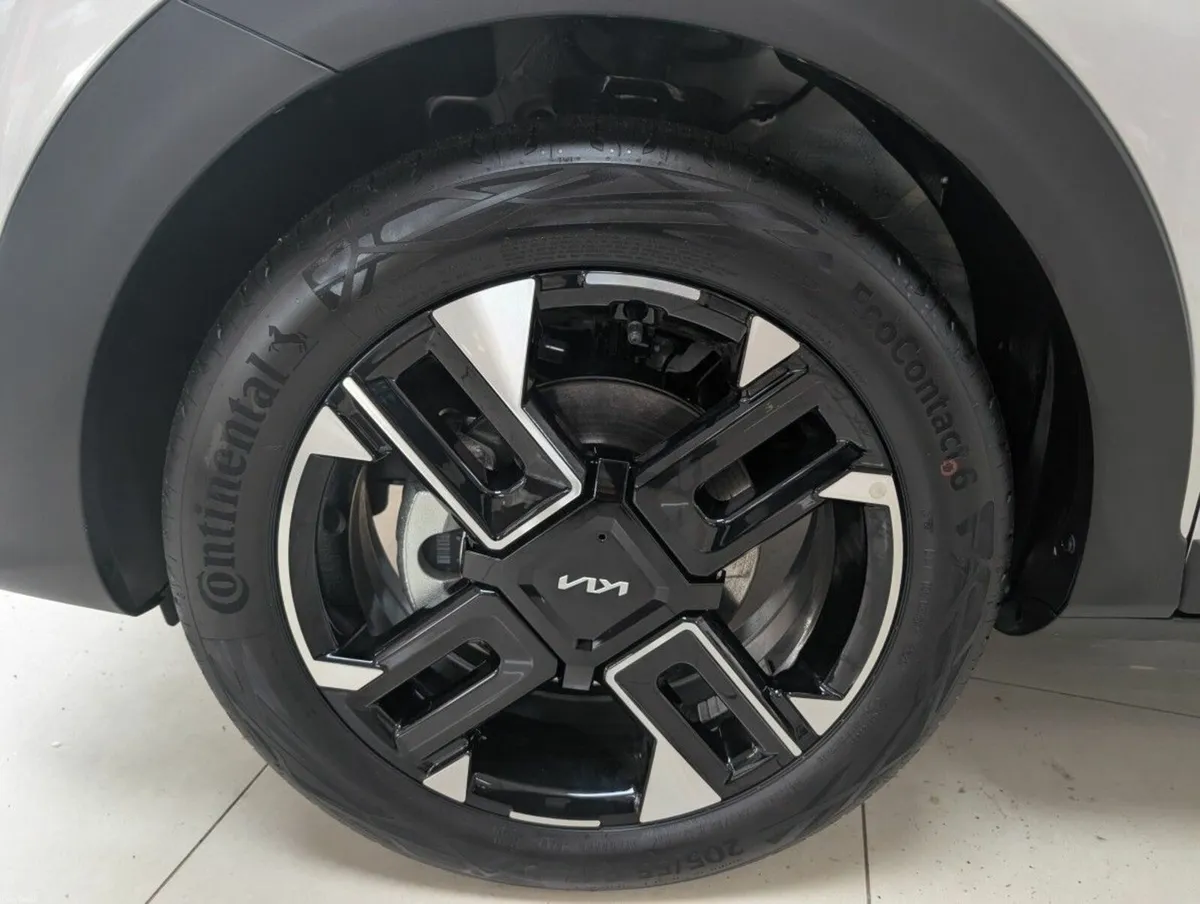 Kia Stonic GT Line - Image 3