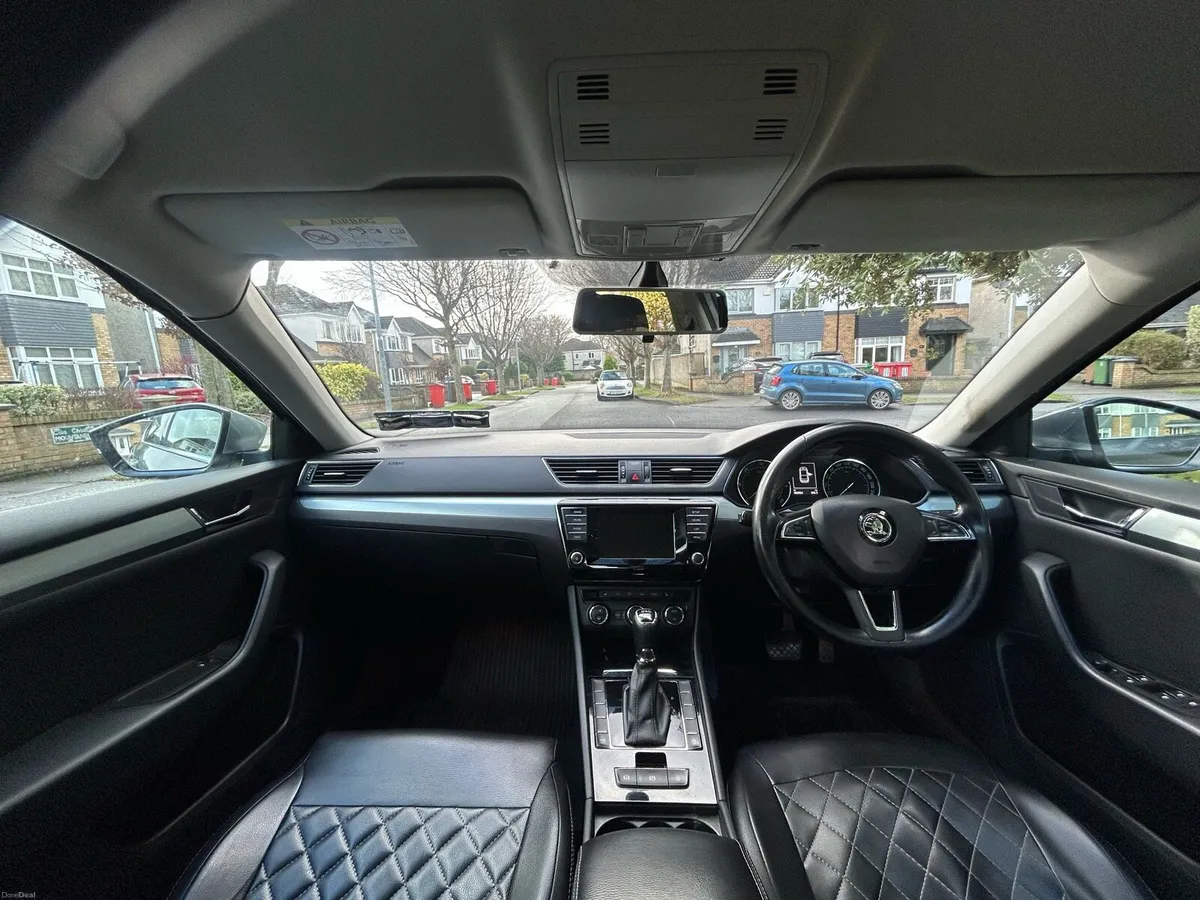 Skoda Superb Automatic 1.6 Diesel - Image 4
