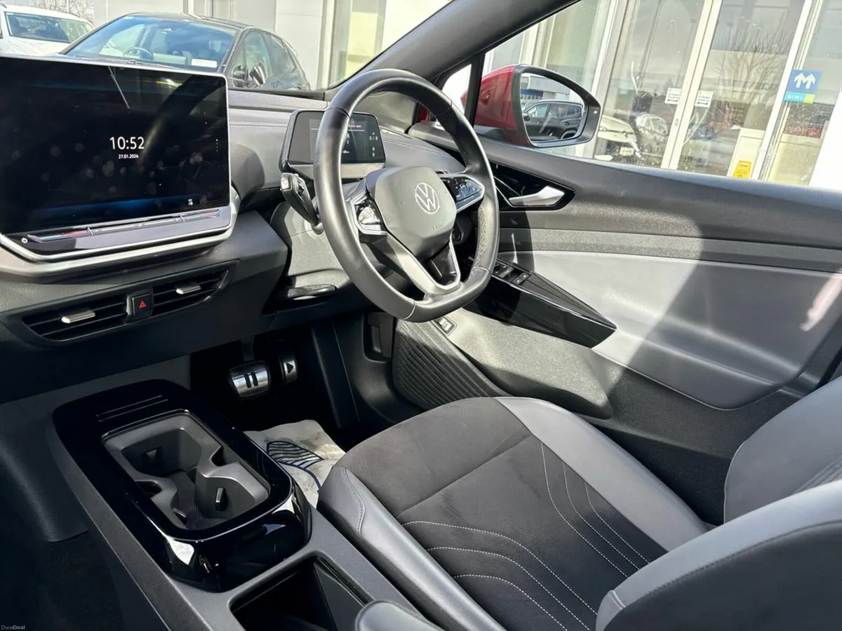 Volkswagen ID.4 PRO PLUS 77kWh 286HP - Image 3