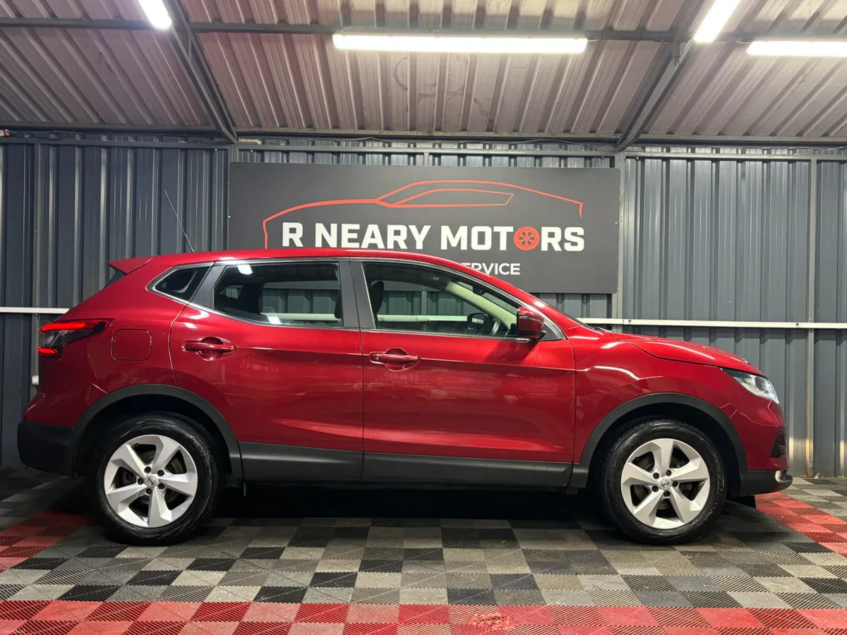 2018 Nissan Qashqai 1.2 Petrol New NCT Low KMS - Image 4