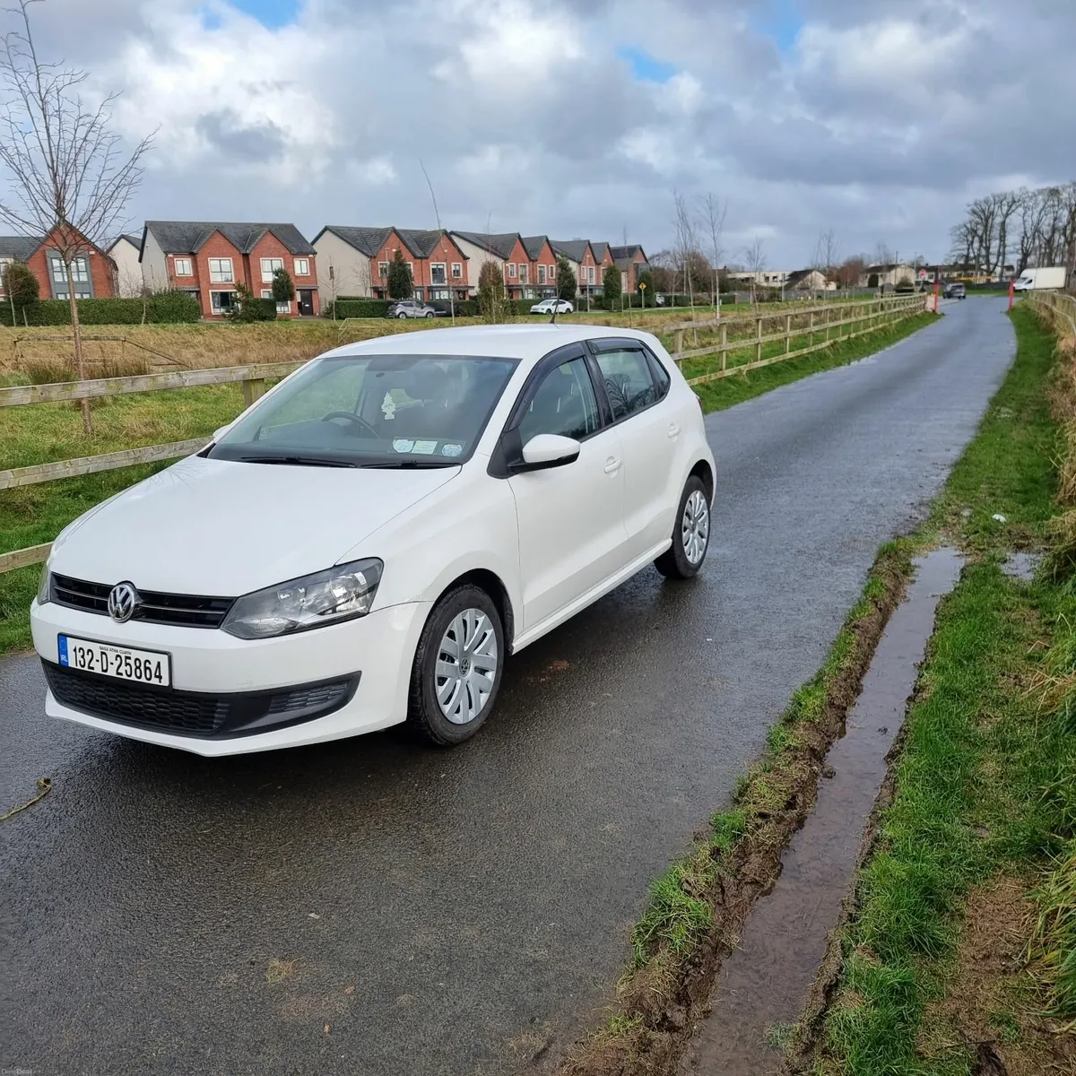 Volkswagen Polo 1.2 TSI Automatic - Image 3