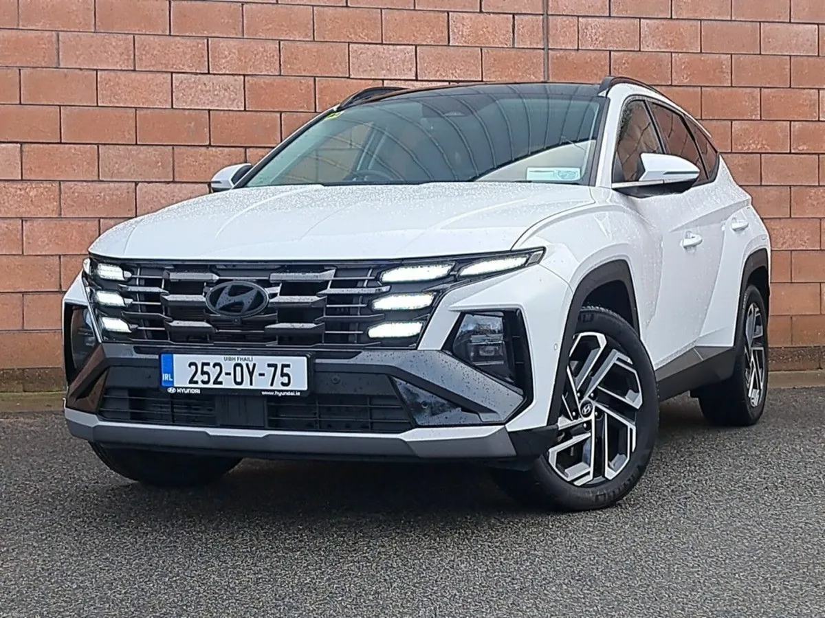 Hyundai Tucson Platinum Automatic Plug in Hybrid w - Image 2