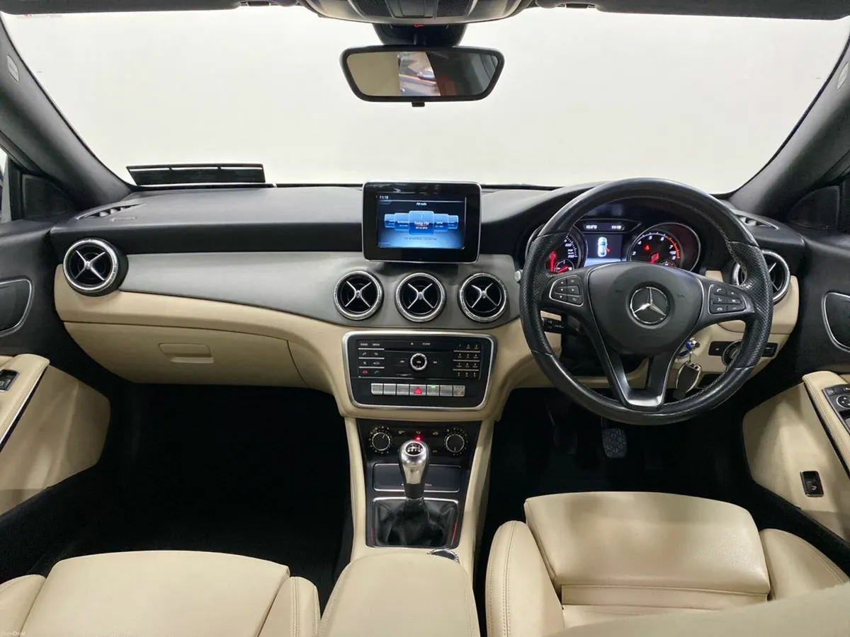 Mercedes-Benz CLA CLA 180 | Reversing Camera - Image 4