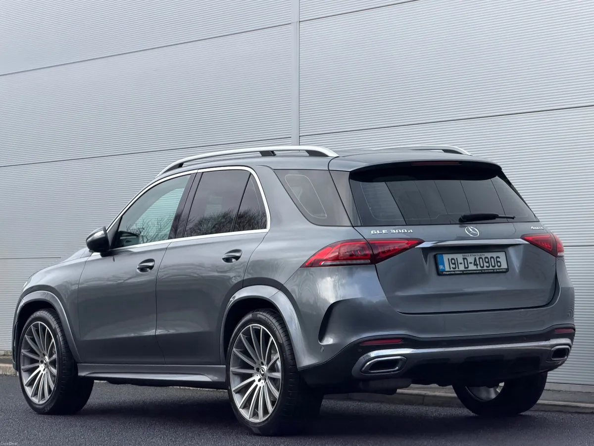 Mercedes-Benz GLE AMG *7 Seat - Image 4
