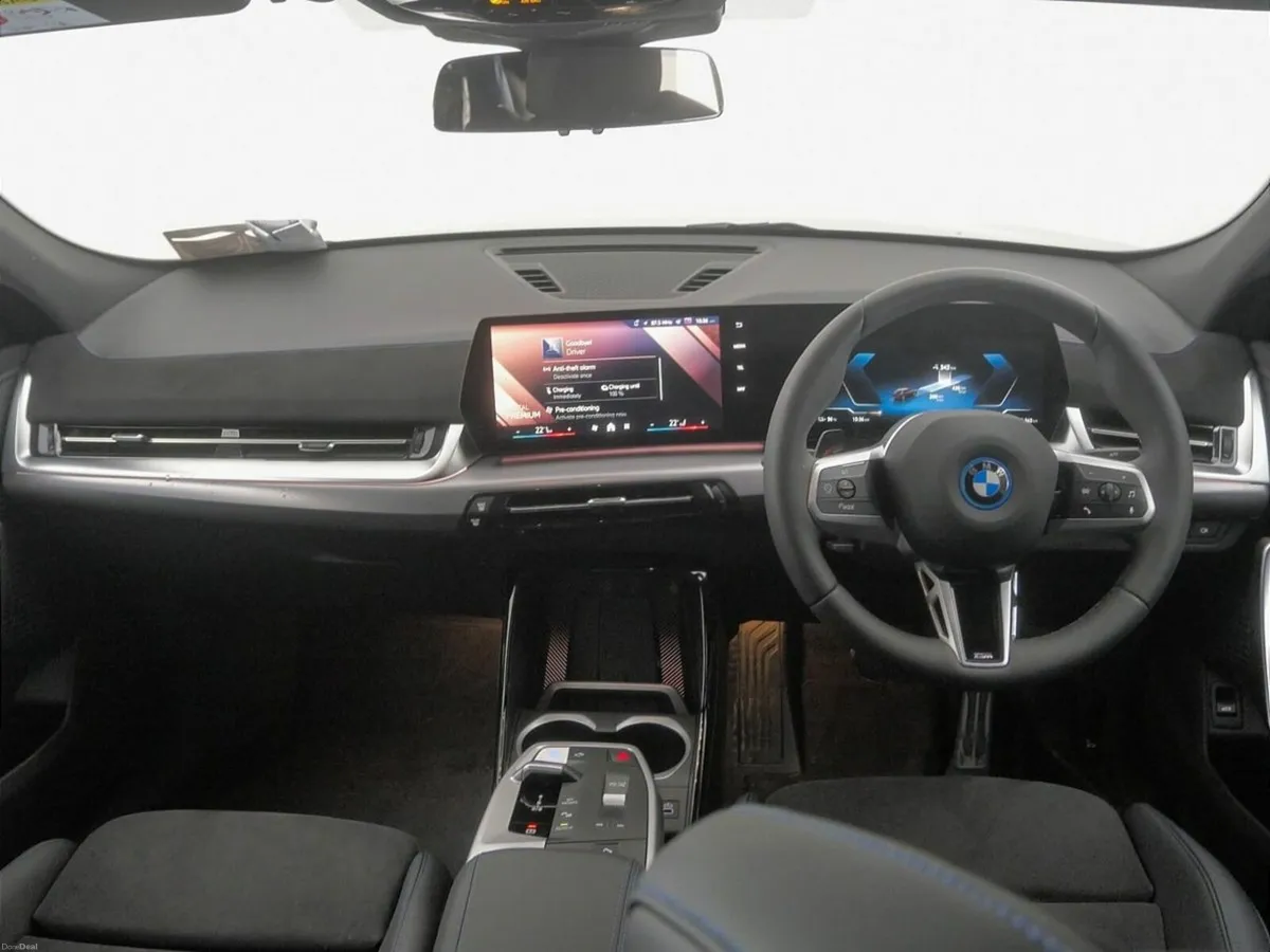 BMW iX2 eDrive20 M Sport - Image 4