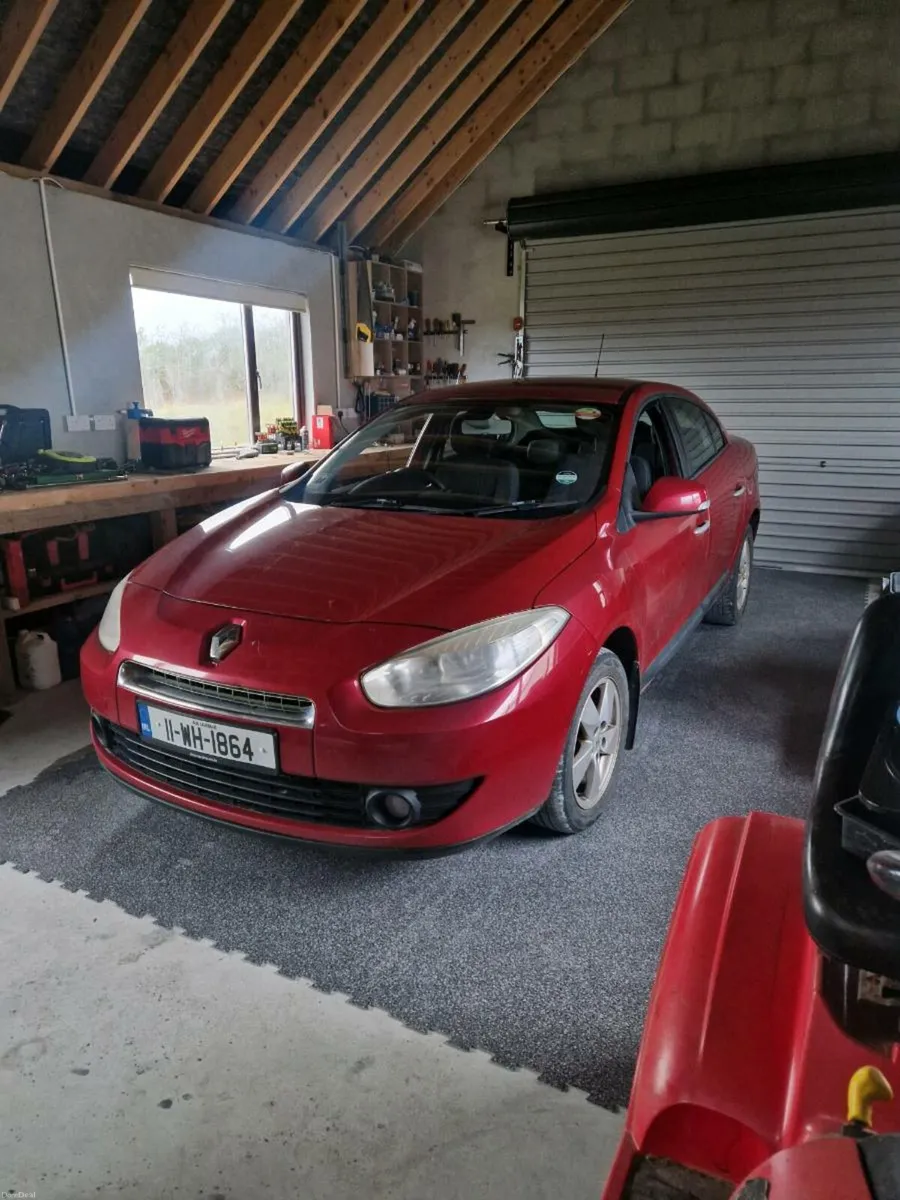 2011 Renault fluence nct+tax - Image 1