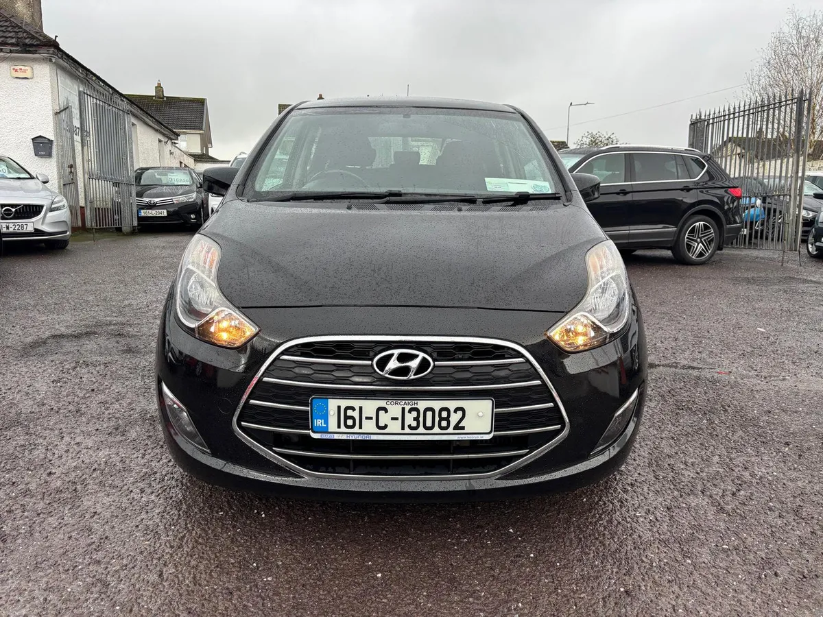 Hyundai ix20 2016 DIESEL  1.4 LOW  MILEAGE - Image 2