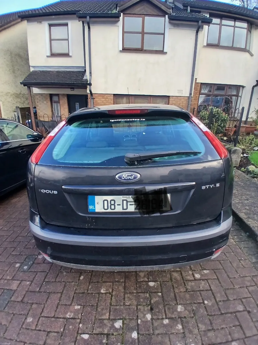 Ford Focus 2008 - Image 2