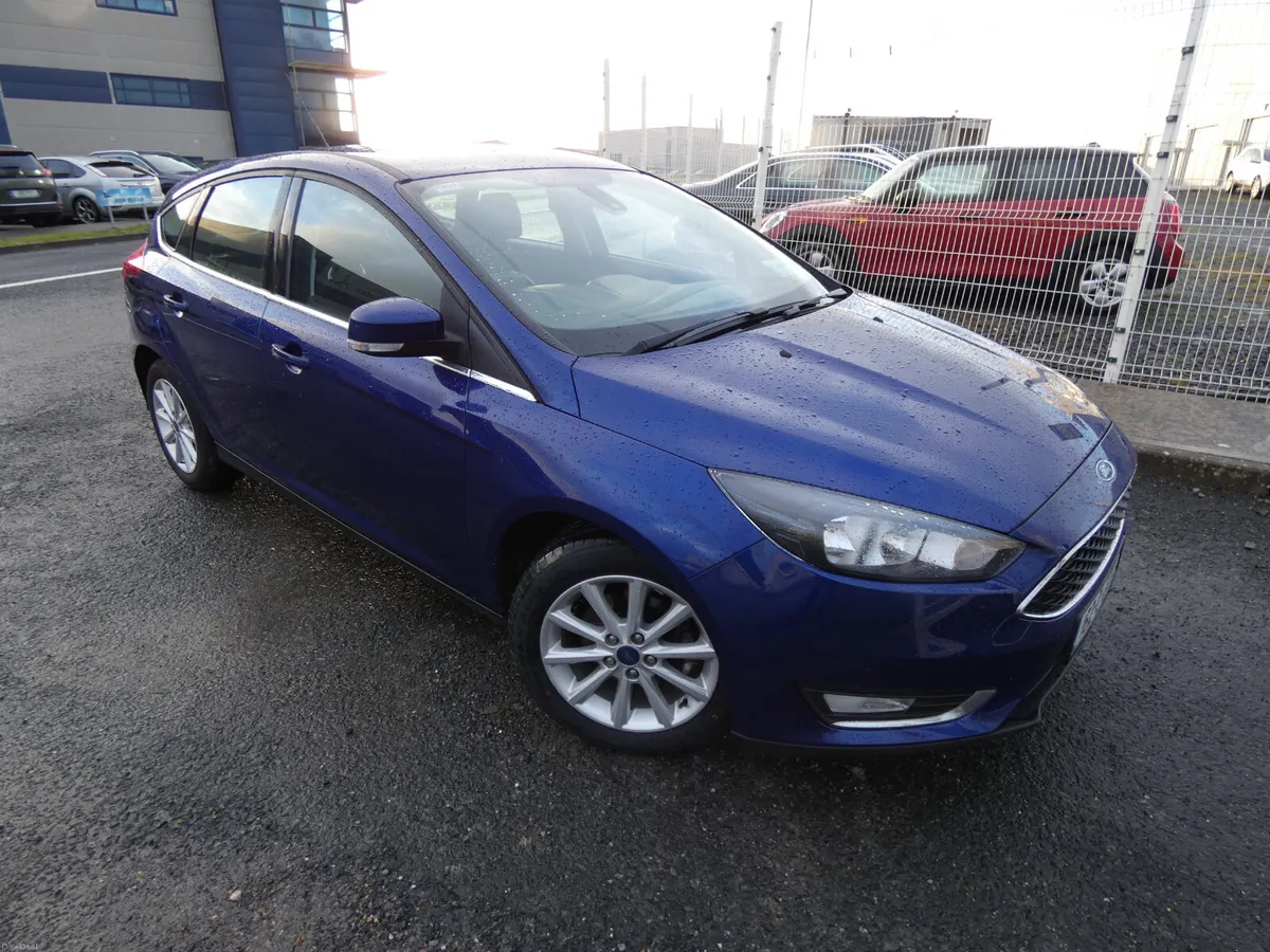 Ford Focus 1.0 Ecoboost Turbo 125PS Titanium - Image 3