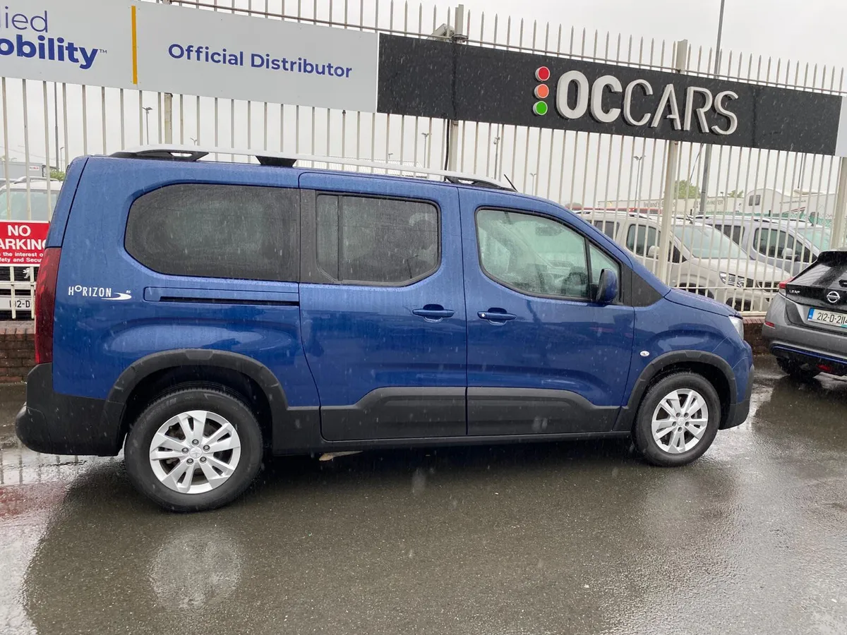 2023 Peugeot Rifter Allure Horizon 5seats+wc TaxI - Image 3