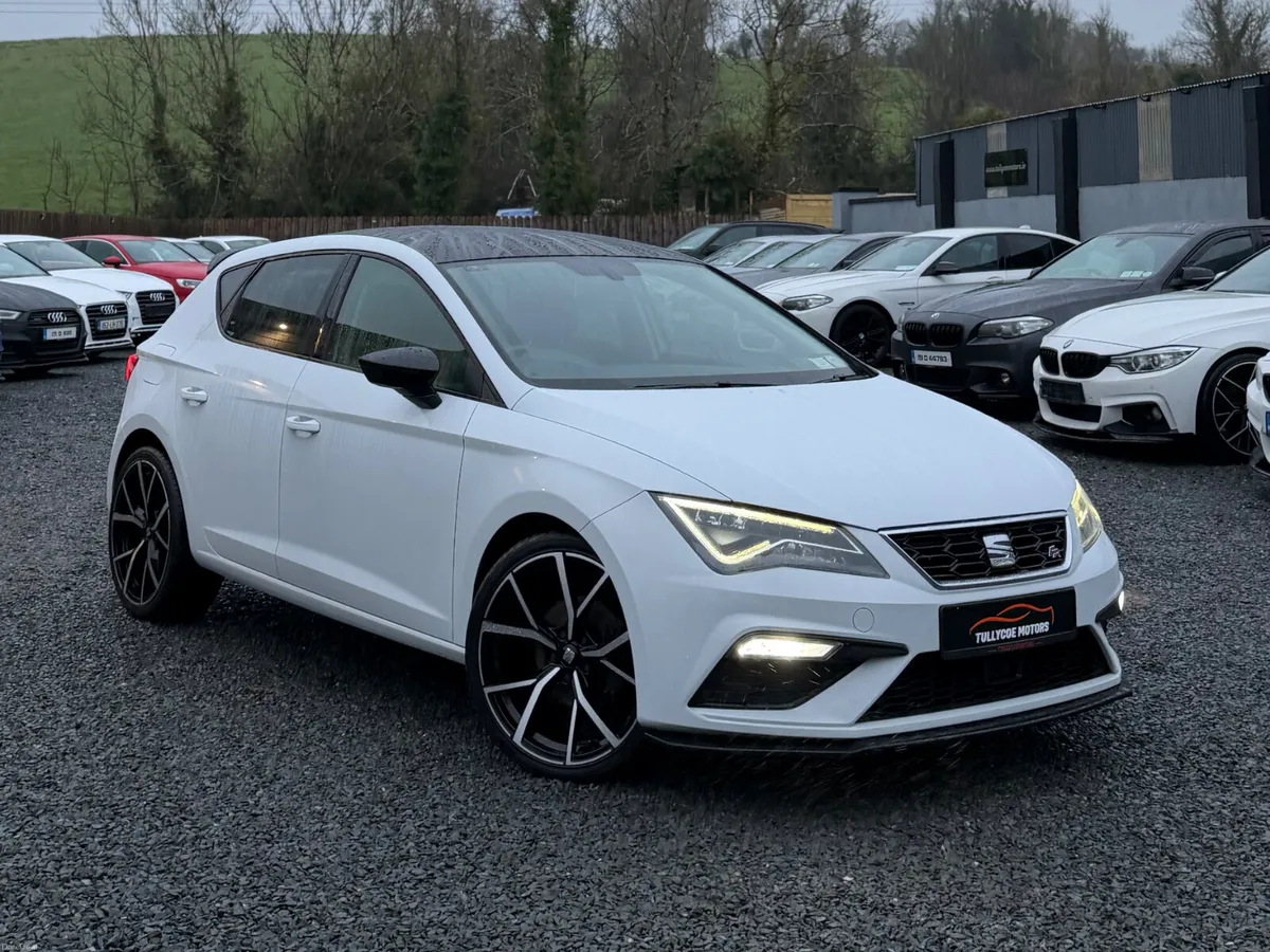 SEAT LEON FR 2018 PEARL WHITE! - Image 3
