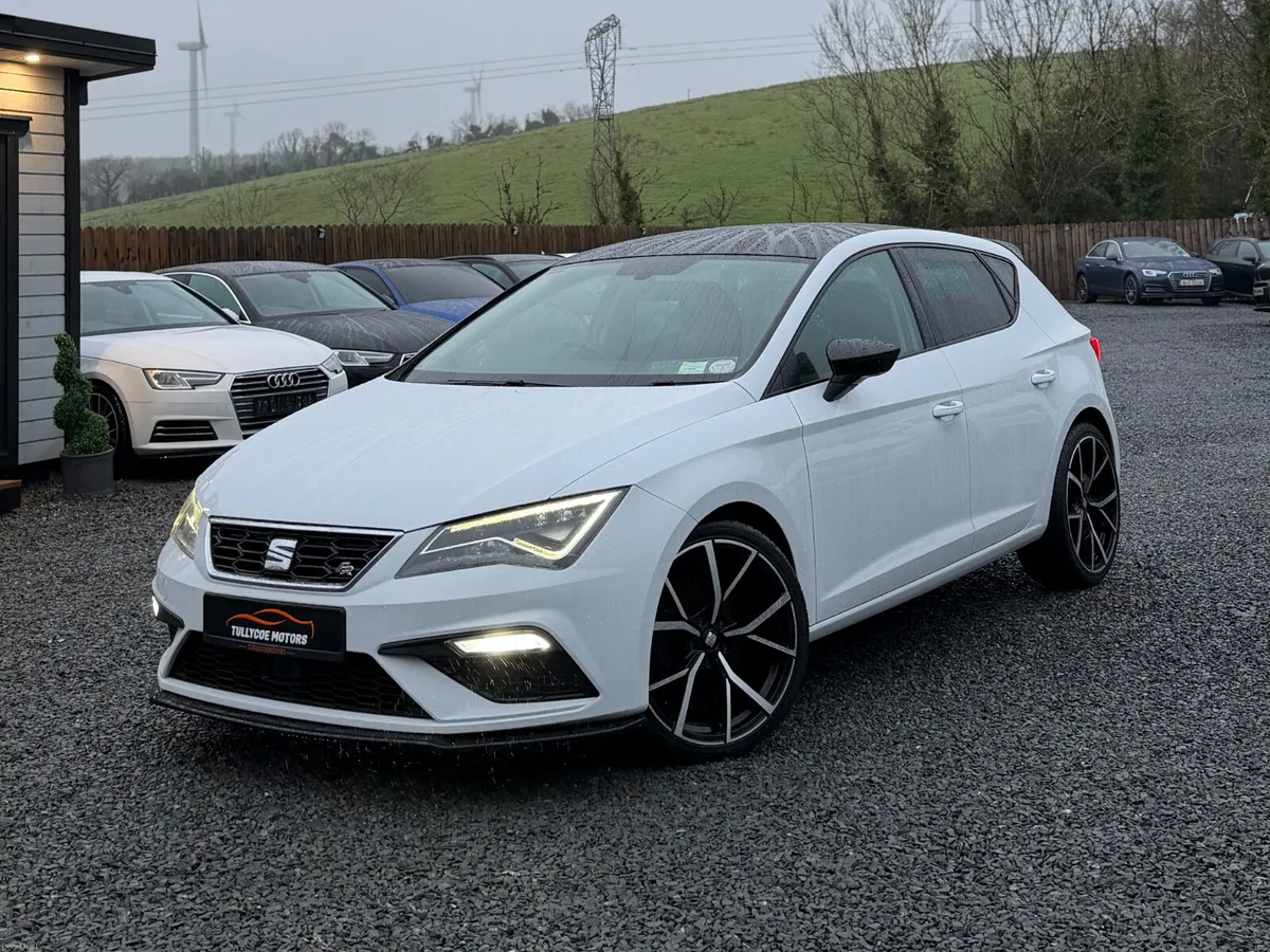 SEAT LEON FR 2018 PEARL WHITE! - Image 1