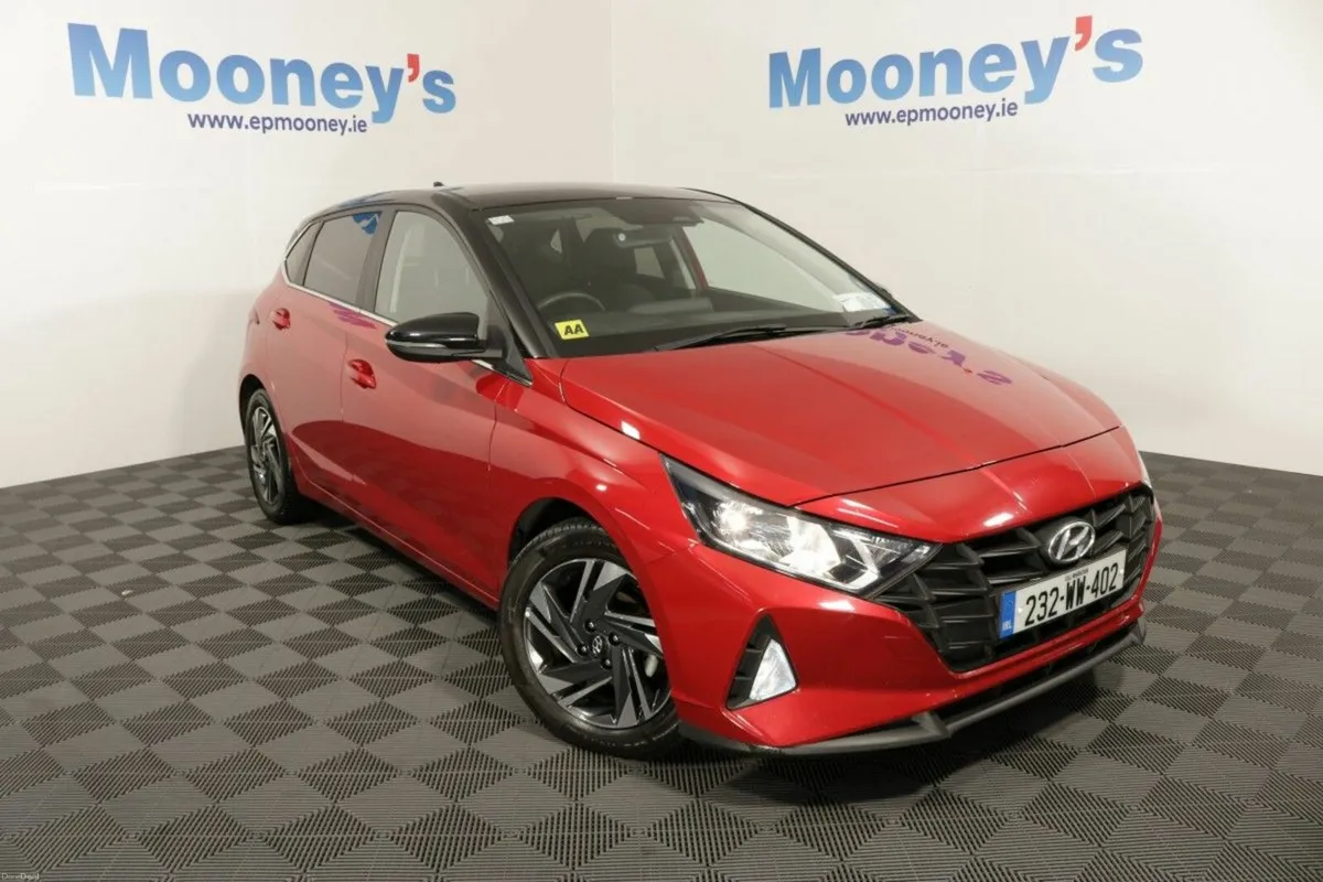 Hyundai i20 DELUXE PLUS 1.2L PETROL HATCHBCAK - Image 1