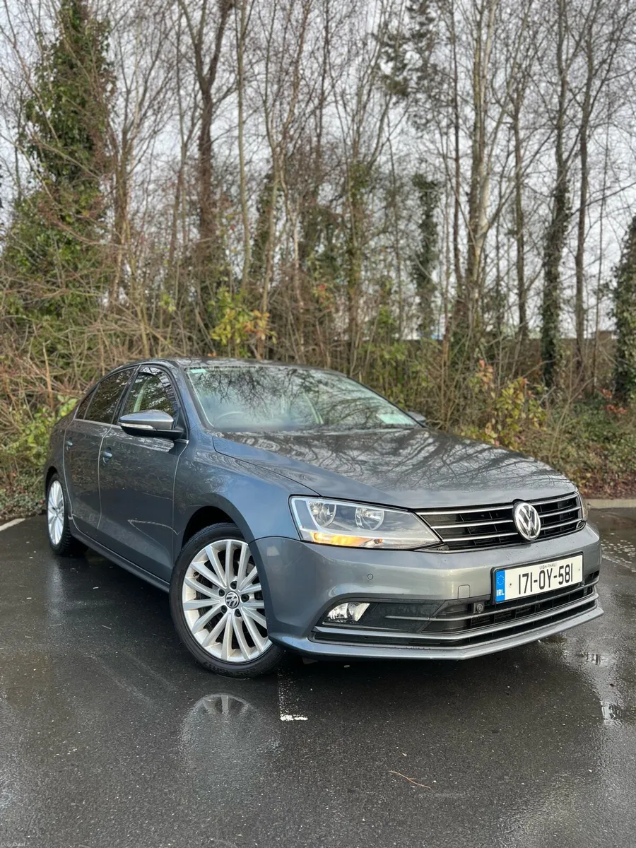 2017 Volkswagen Jetta Highline 2.0tdi 127k km - Image 1