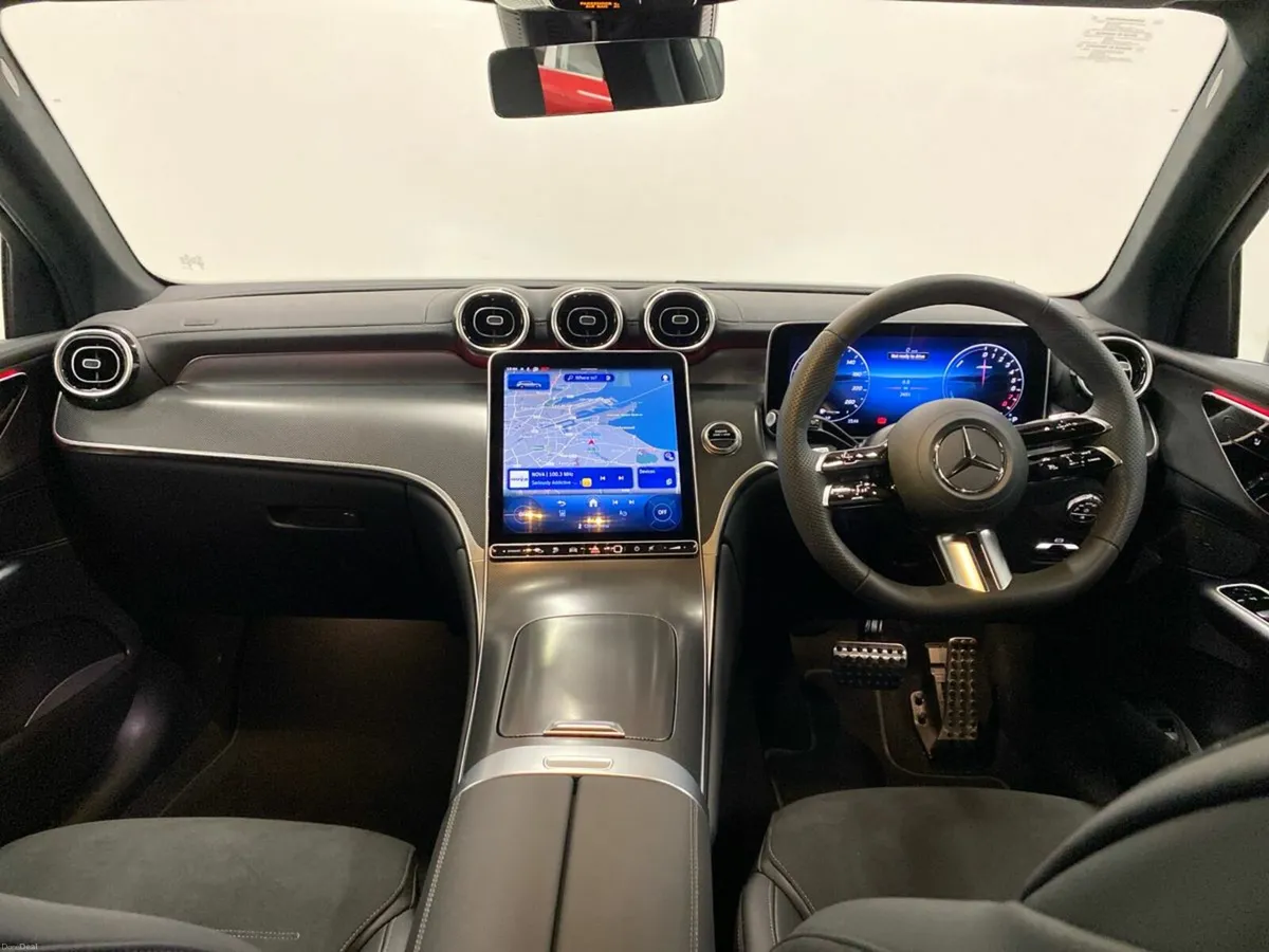 Mercedes-Benz 300 GLC 300 Urban Edition E 4M A  Ur - Image 4