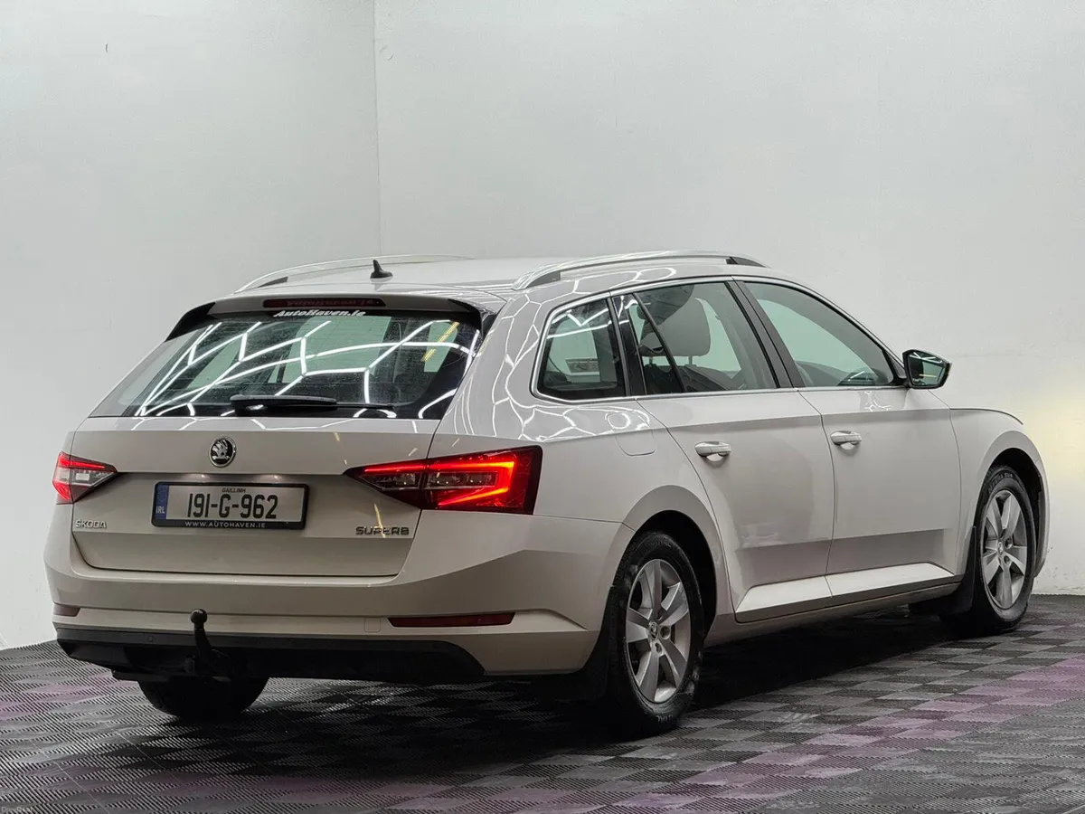 2019 Skoda Superb 2.0TDI Estate, Automatic - Image 4