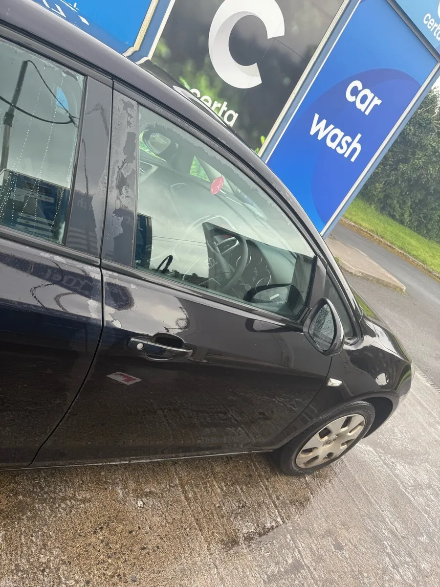 Vauxhall 1.7 Cdti Exclusiv Edition - Image 3