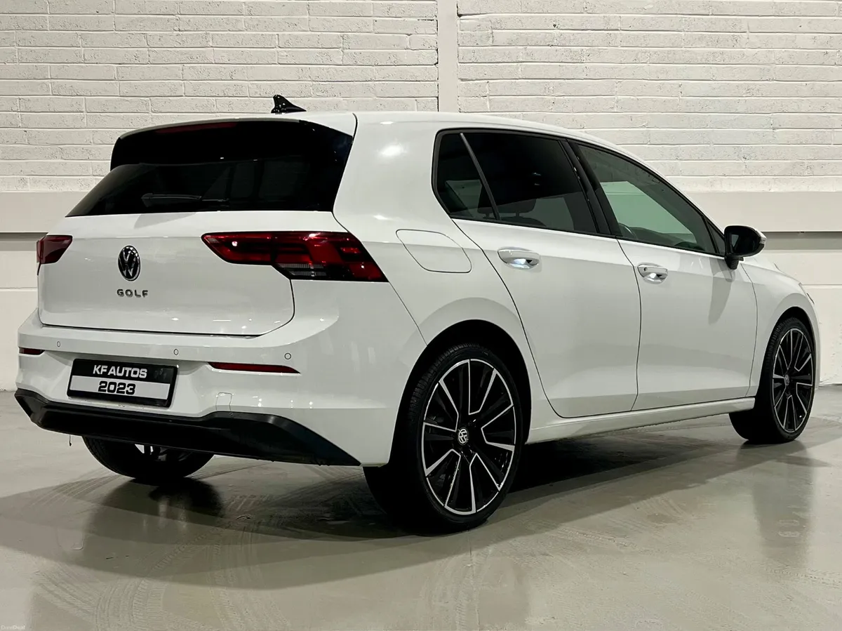 Volkswagen Golf Life 2.0TDI 115bhp 5dr Auto - Image 6
