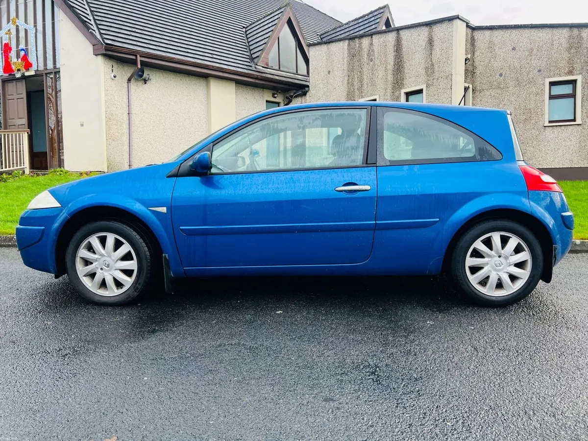 2008 Renault Megane Automatic Low Mileage - Image 2