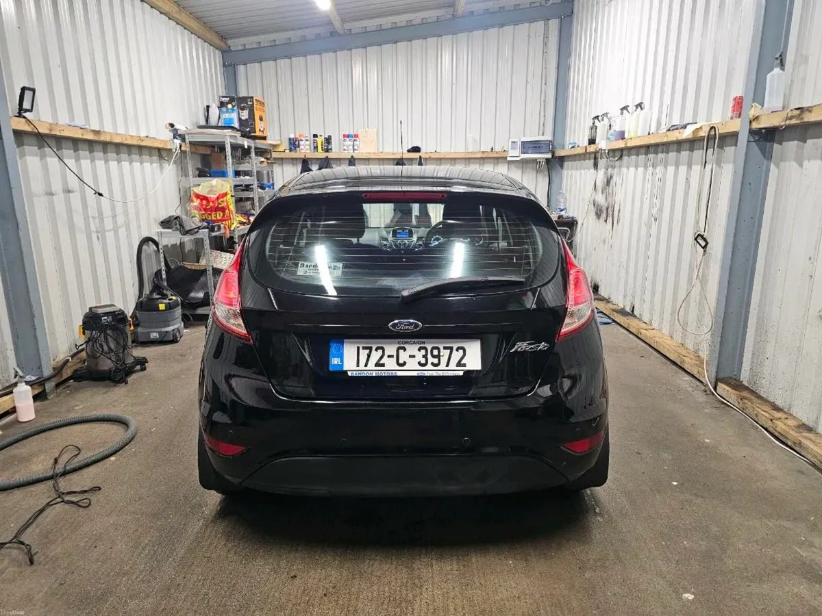 2017 Ford Fiesta Zetec 1.2L - Image 2