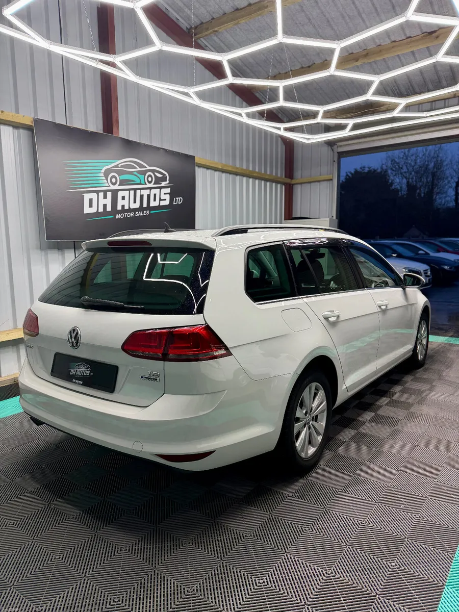 2016 (162) VW Golf Estate - 1.2 Petrol + Automatic - Image 2