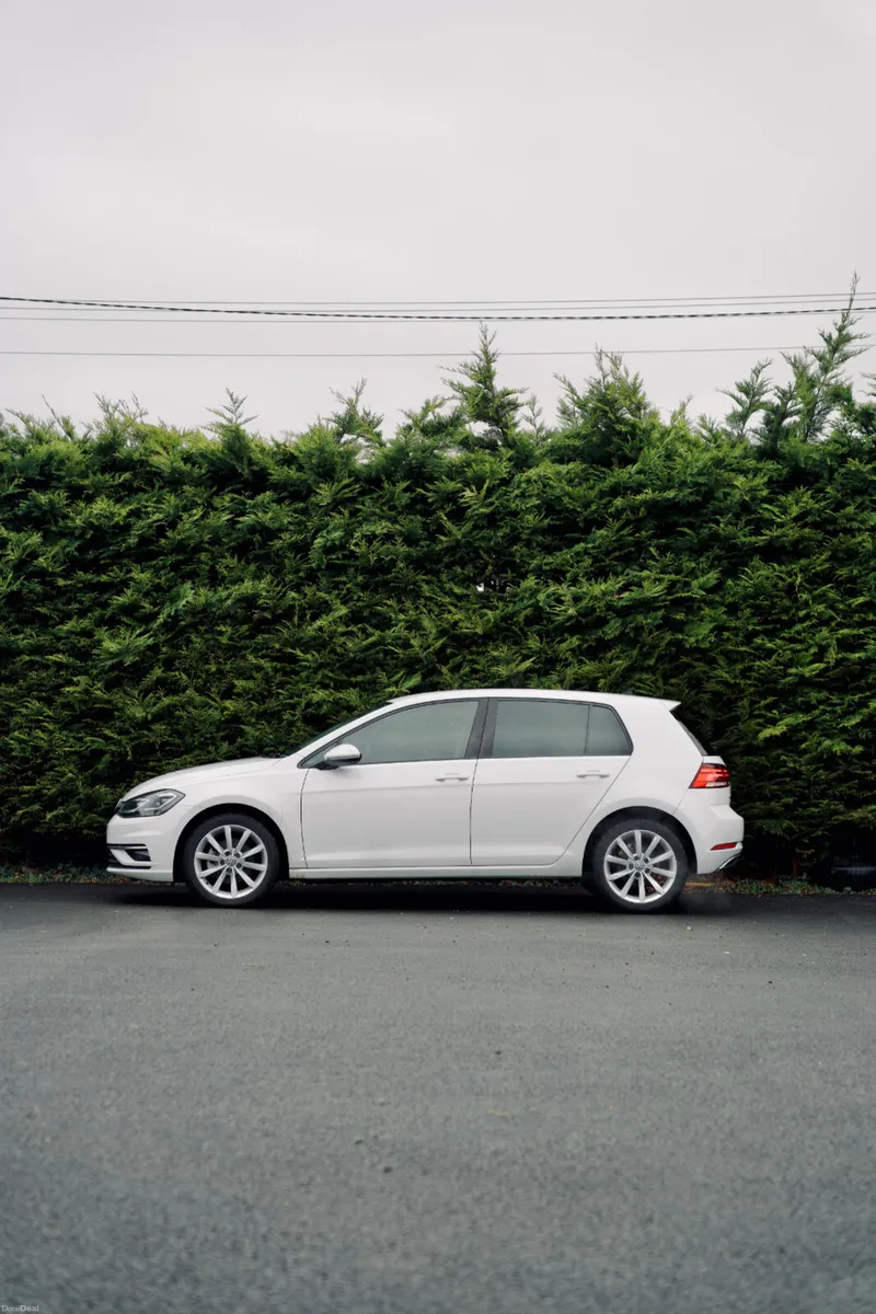 🌟 Volkswagen Golf 1.2 TSI Comfortline 2019🌟 - Image 2