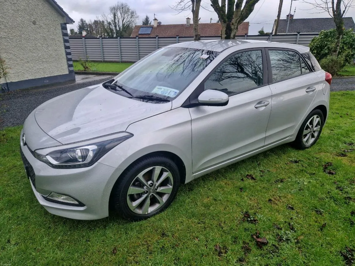 Hyundai i20 - Image 1