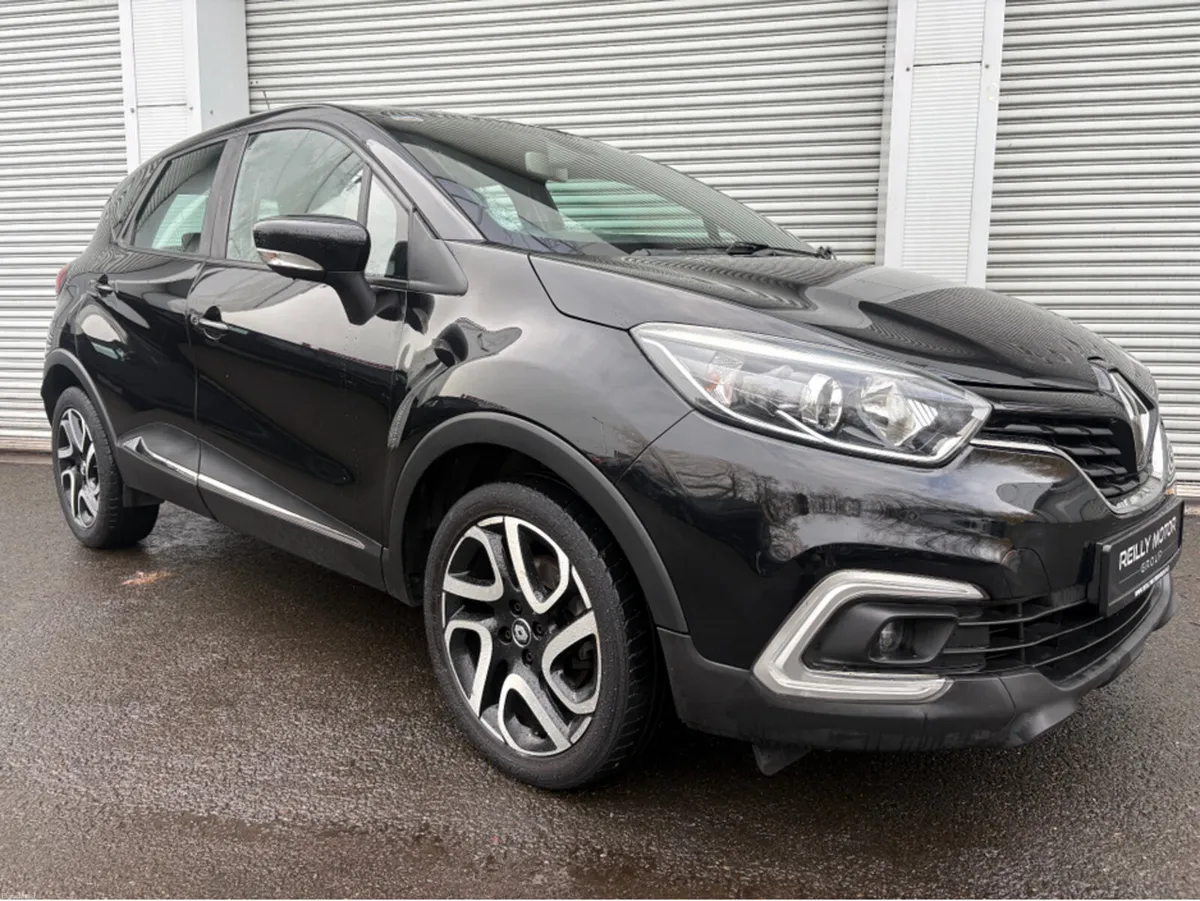 Renault Captur 1.5 DIESEL DYN NAV AUTO - Image 1