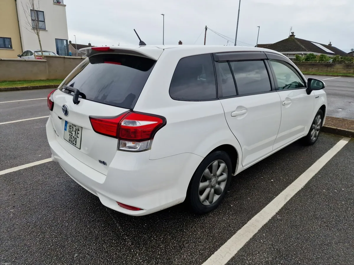 Toyota Corolla 2015 - Image 4