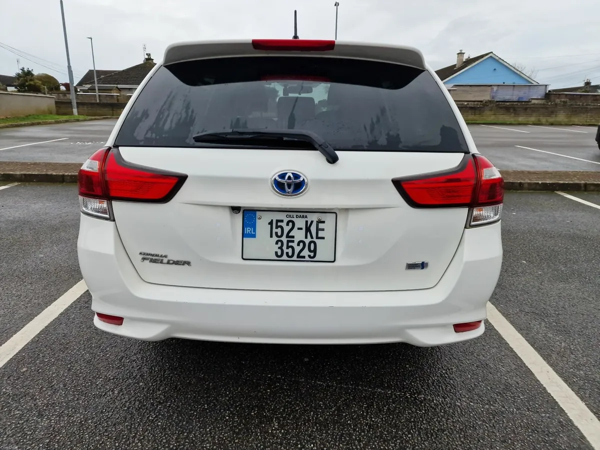 Toyota Corolla 2015 - Image 3