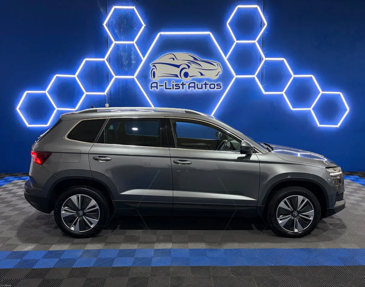 Skoda Karoq 2.0TDI AMB / FINANCE AVAILABLE - Image 2