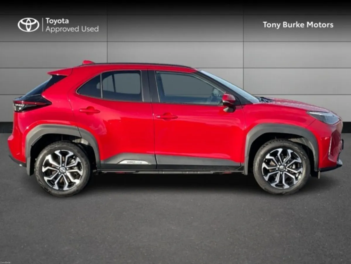 Toyota Yaris Cross - LunaSport - 1.5 Hybrid - Auto - Image 3