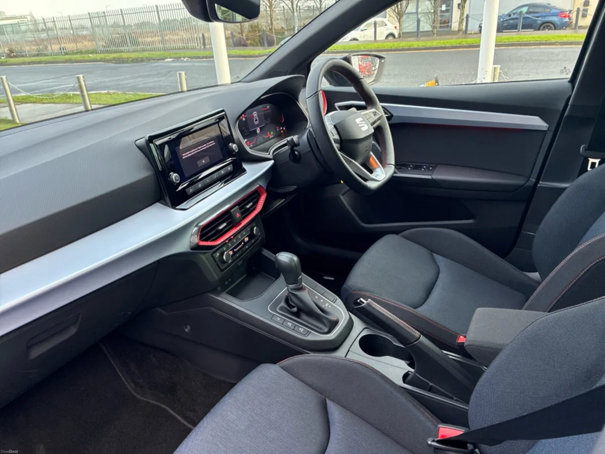 SEAT Ibiza 1.0 TSI 115HP DSG FR - Image 3