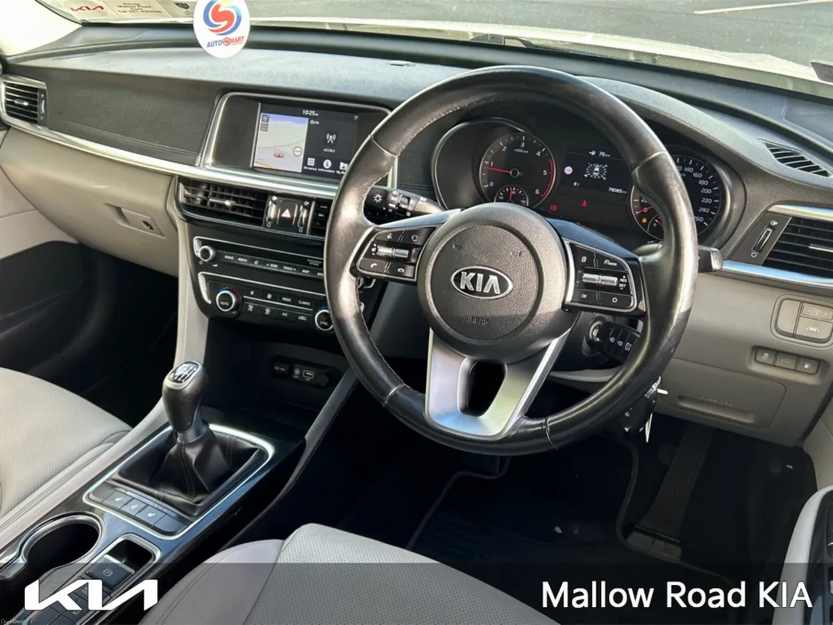Kia Optima K3 4DR - Image 2