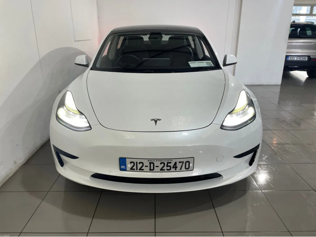 Tesla Model 3 STANDARD RANGE PLUS - Image 2