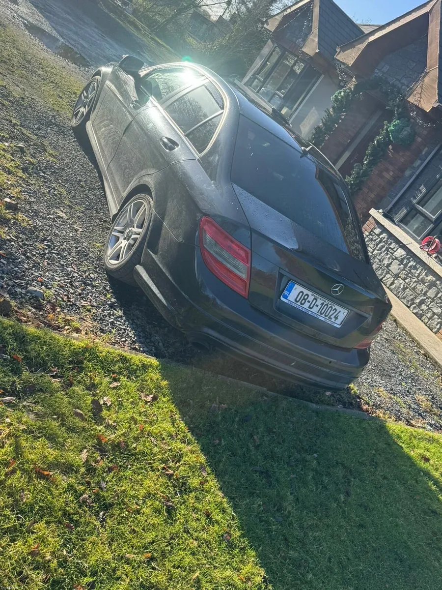 Mercedes c class - Image 2