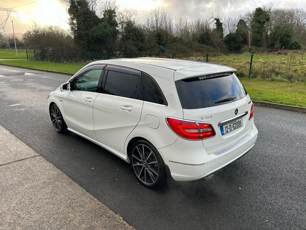 12 MERCEDES B-CLASS AUTO €6,950 - Image 4