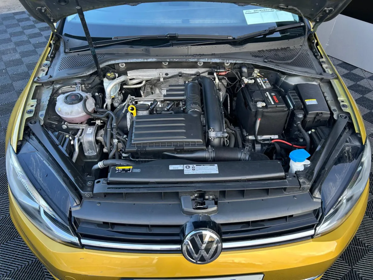 Volkswagen Golf 2019 Vw Golf t-edition 1.2 TSI 18& - Image 4