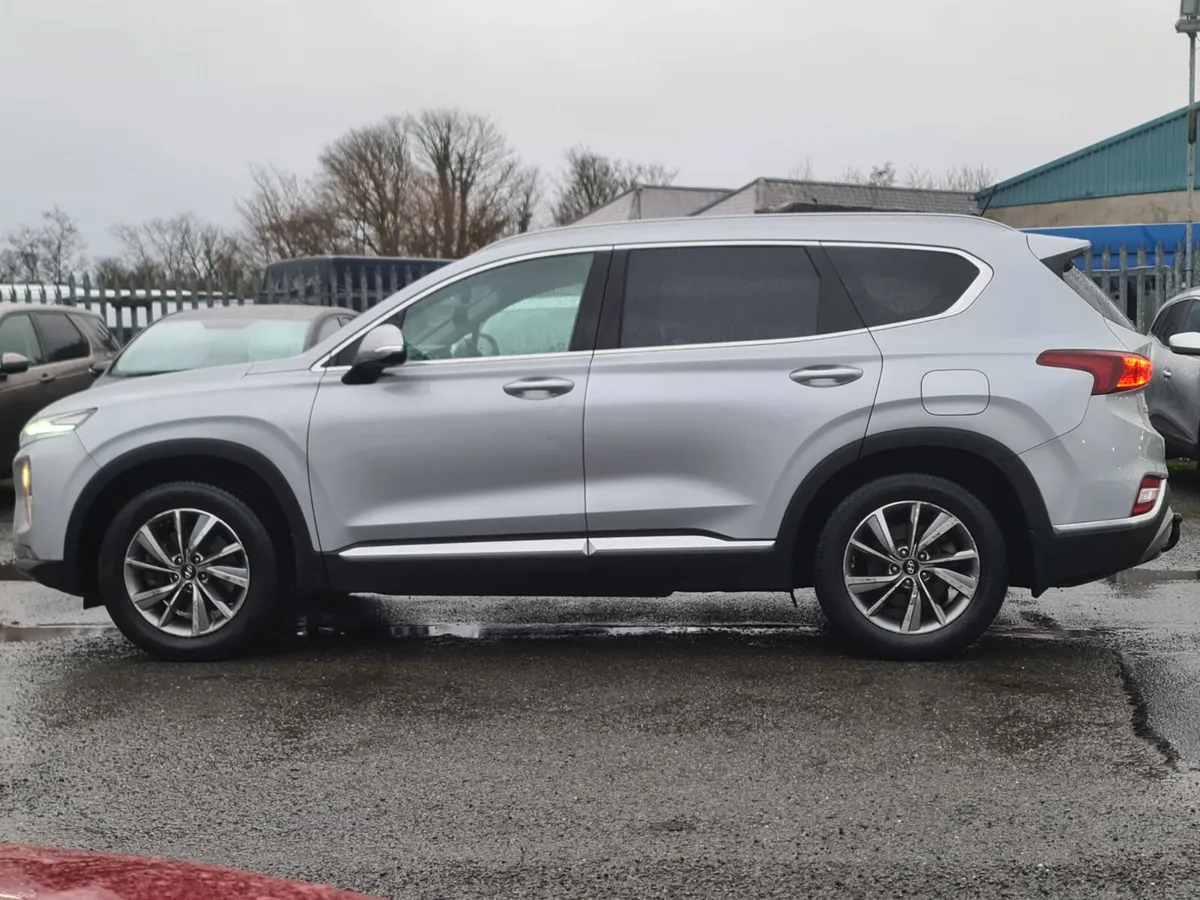 Hyundai Santa Fe 2.2 crdi executive plus 4wd 2019 - Image 5