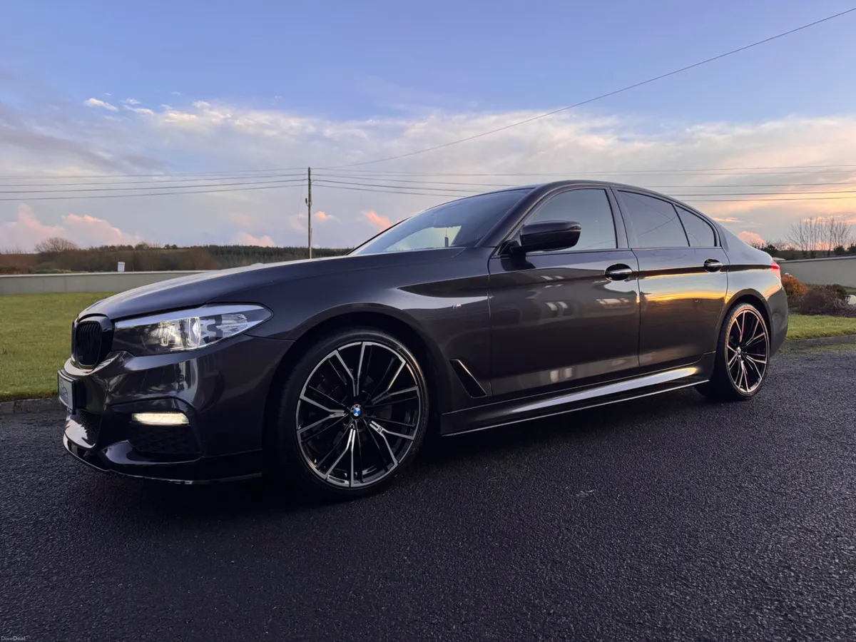 2018 BMW 520D M-SPORT - Image 1