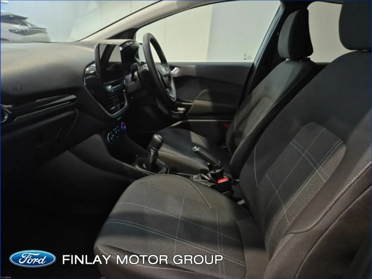 Ford Fiesta 1.1L Ti-VCT 70 PS Zetec - Image 4