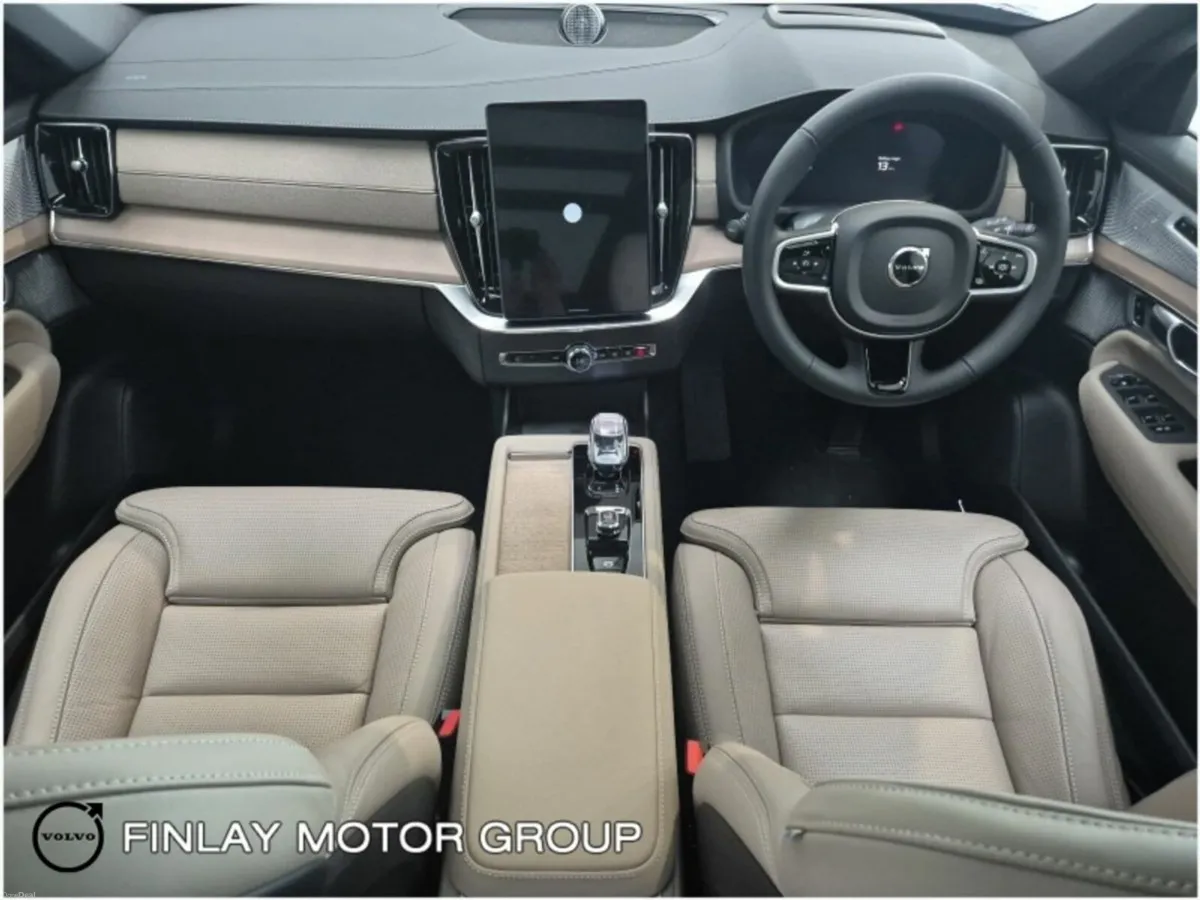 Volvo XC90 T8 PHEV AWD Ultra Bright Demo 22 Inch A - Image 3